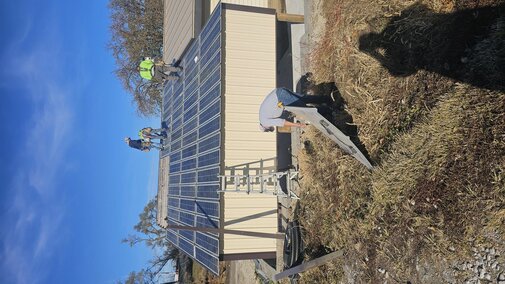 Installing solar panels on overhang Nov 14, 2024